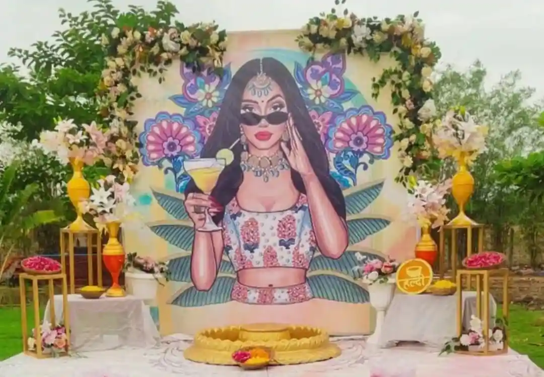 balloon decoration Drama Queen Haldi Decor